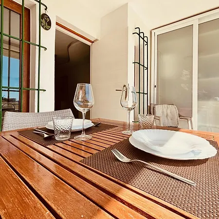 Apartment Click & Guest - El Relax *