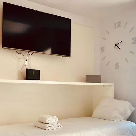 Click & Guest - El Relax شقة *